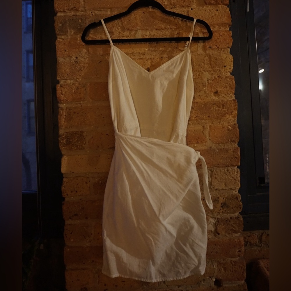 Abercrombie Linen Wrap Dress